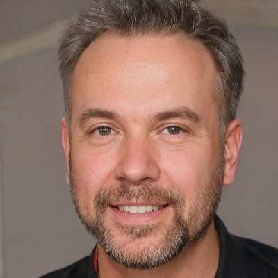 Marcus Holt